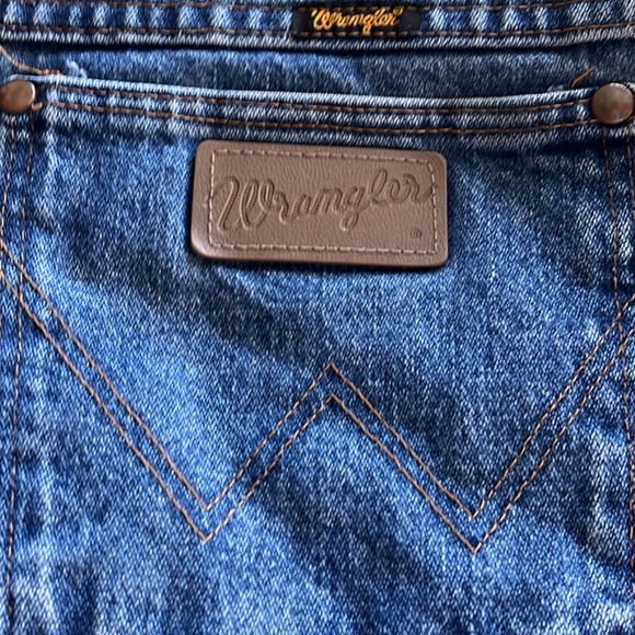 Wrangler Jeans - Picture 1 of 3